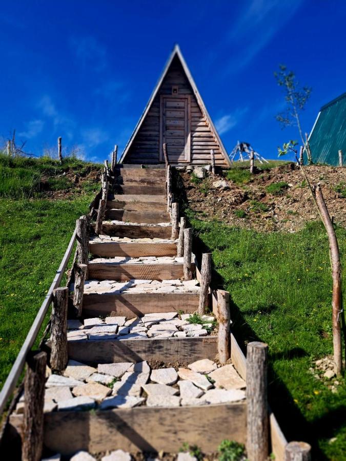 Kapetanovo Jezero, Mountain Cottage Captain'S Lake 콜라신 외부 사진